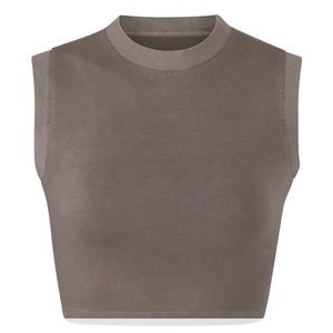 NEW WITH TAGS SOLD OUT SKIMS OUTDOOR BASICS CROP TOP